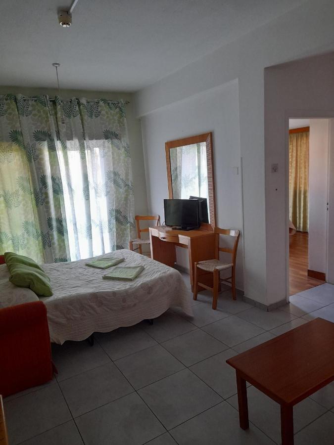 Onisillos Hotel Larnaca Eksteriør billede