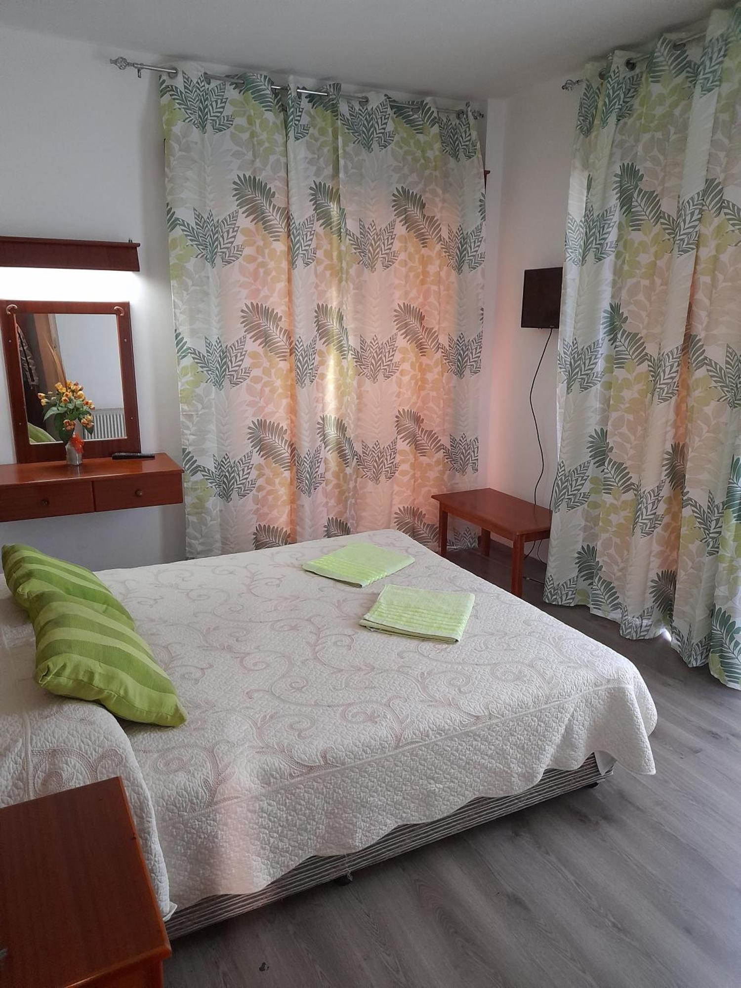 Onisillos Hotel Larnaca Eksteriør billede